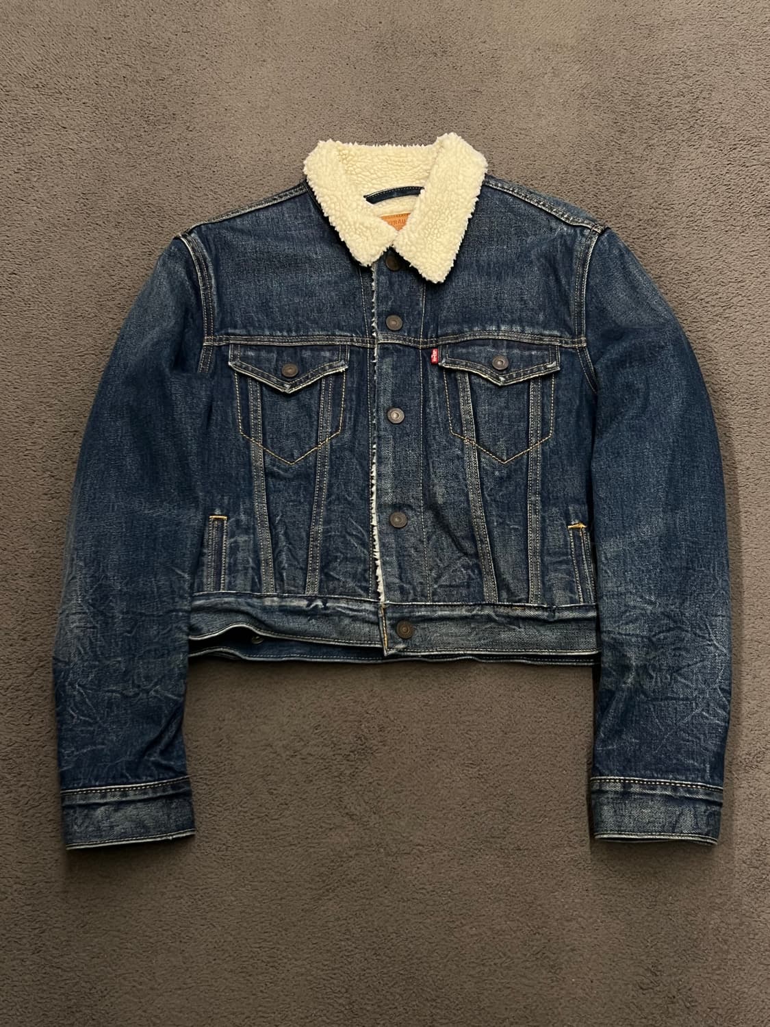 리바이스 쉐르파 크롭 트러커 자켓 처분  상품이미지1