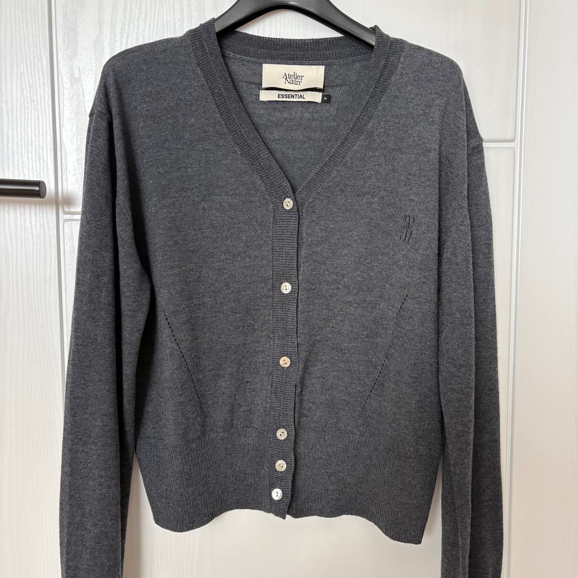 아틀리에나인 에센셜 니트 가디건 차콜  상품이미지6