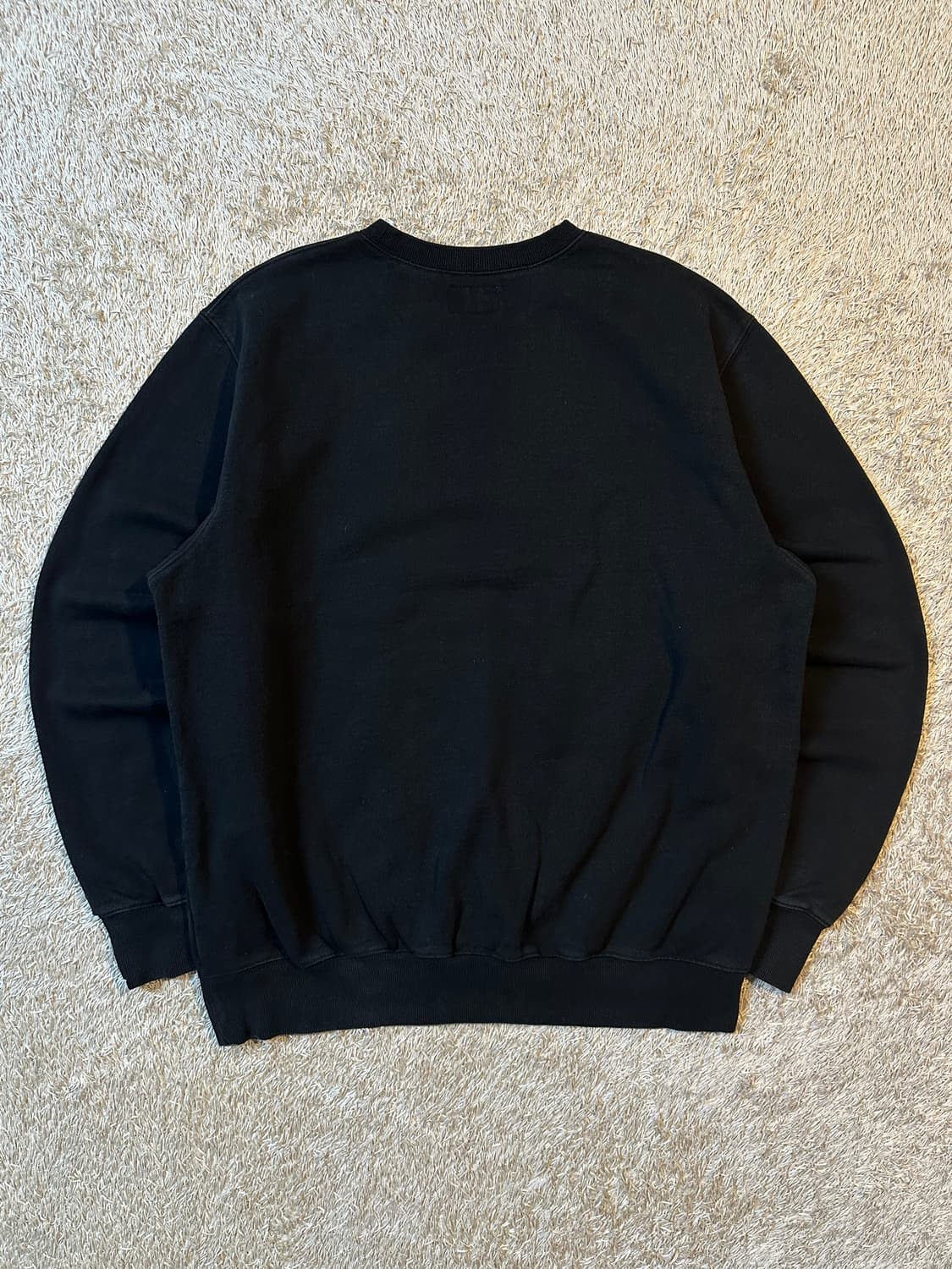 디스이즈네버댓 스펠아웃 아치로고 맨투맨 블랙 상품이미지3