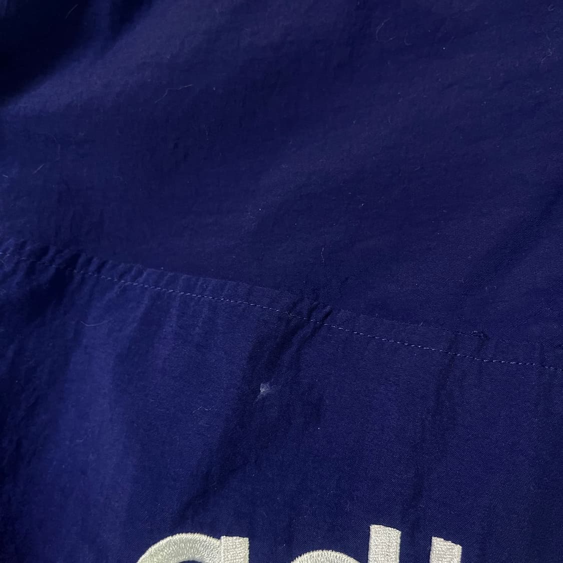 아디다스 빅로고 아크 우븐 아노락 상품이미지5