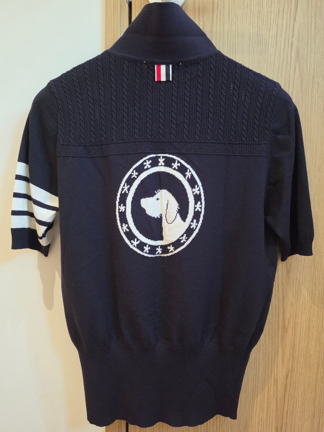 톰브라운 여성 네이비 반팔 니트 판매합니다! 상품이미지3