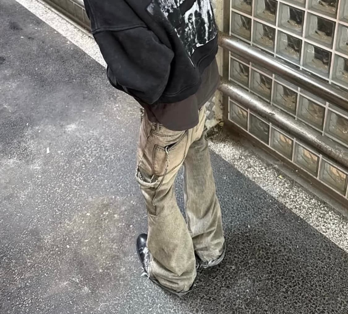 [1] 에모스탠스클럽 플레어진 베이지 상품이미지1