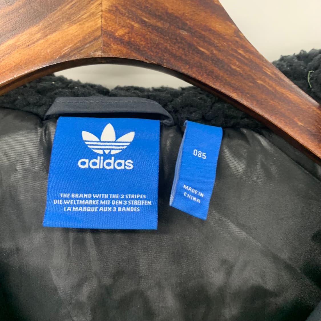 아디다스 패치 블랙 후드 조끼 패딩 상품이미지8