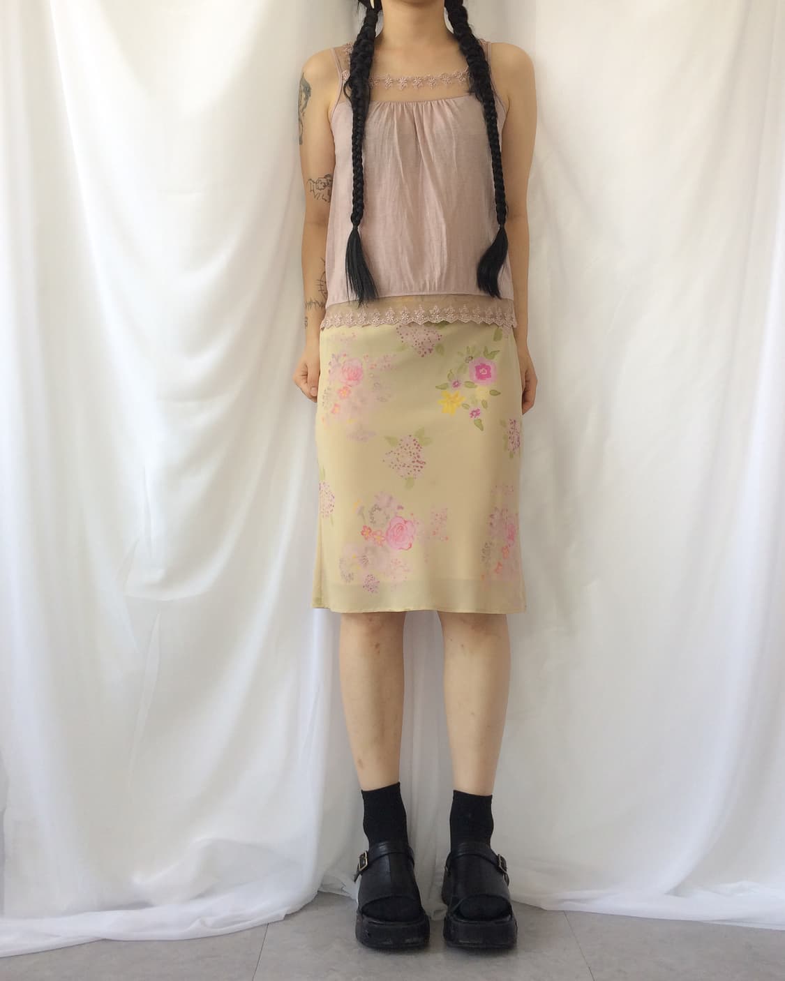 Lace point sleeveless 상품이미지1