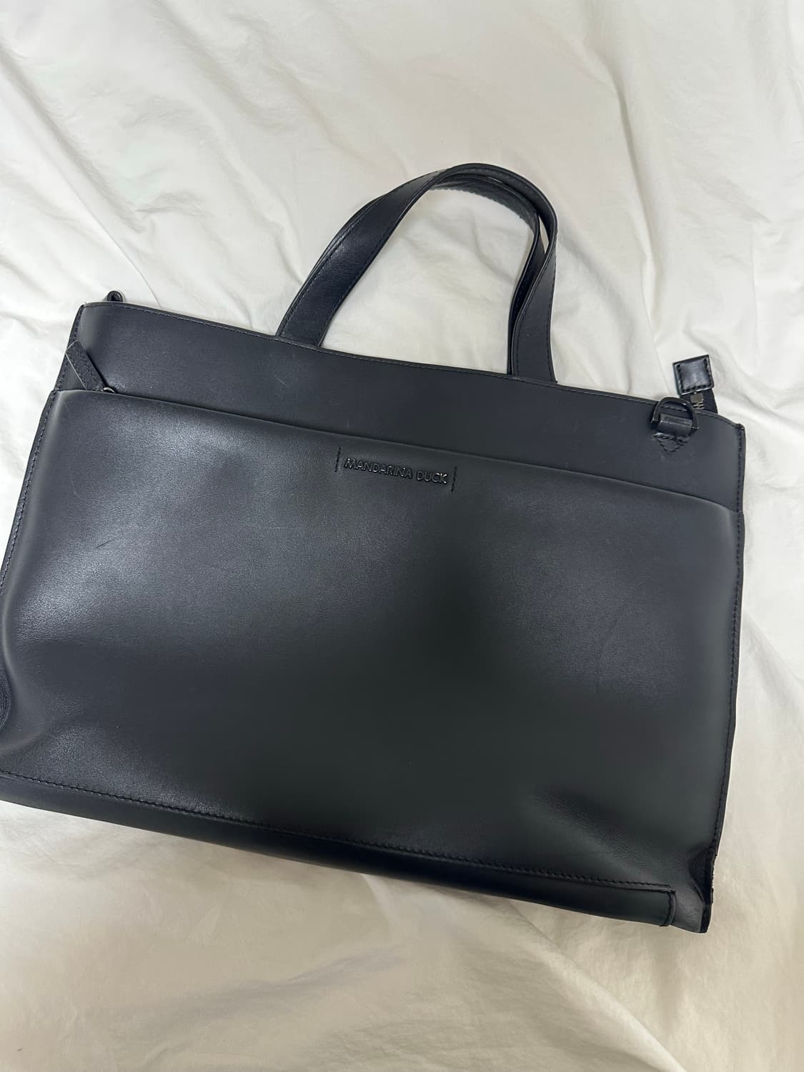 만다리나덕 블랙 서류가방, 브리프케이스 팝니다 상품이미지2