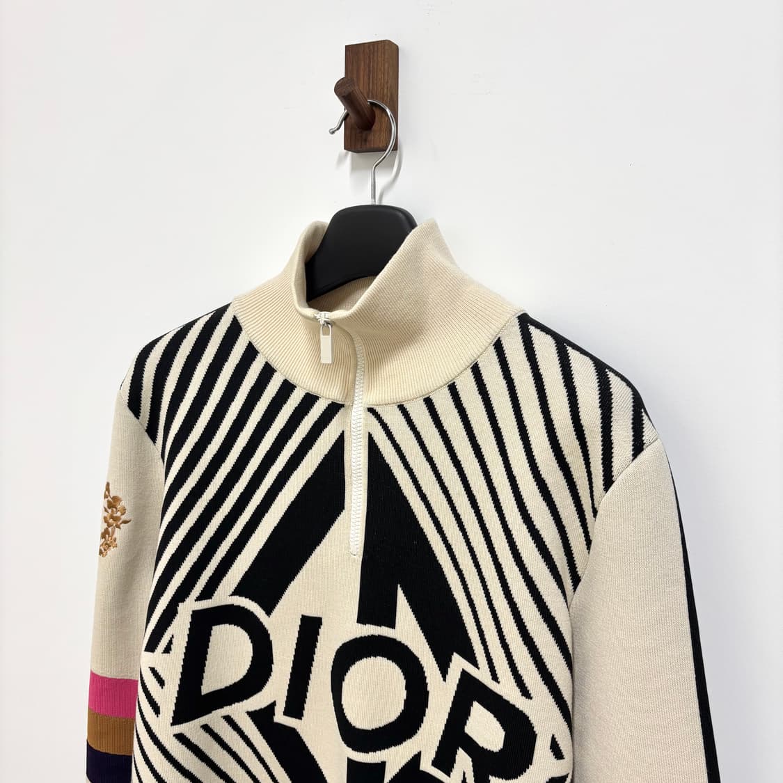 디올 자카드 니트 반집업 아노락 상품이미지3