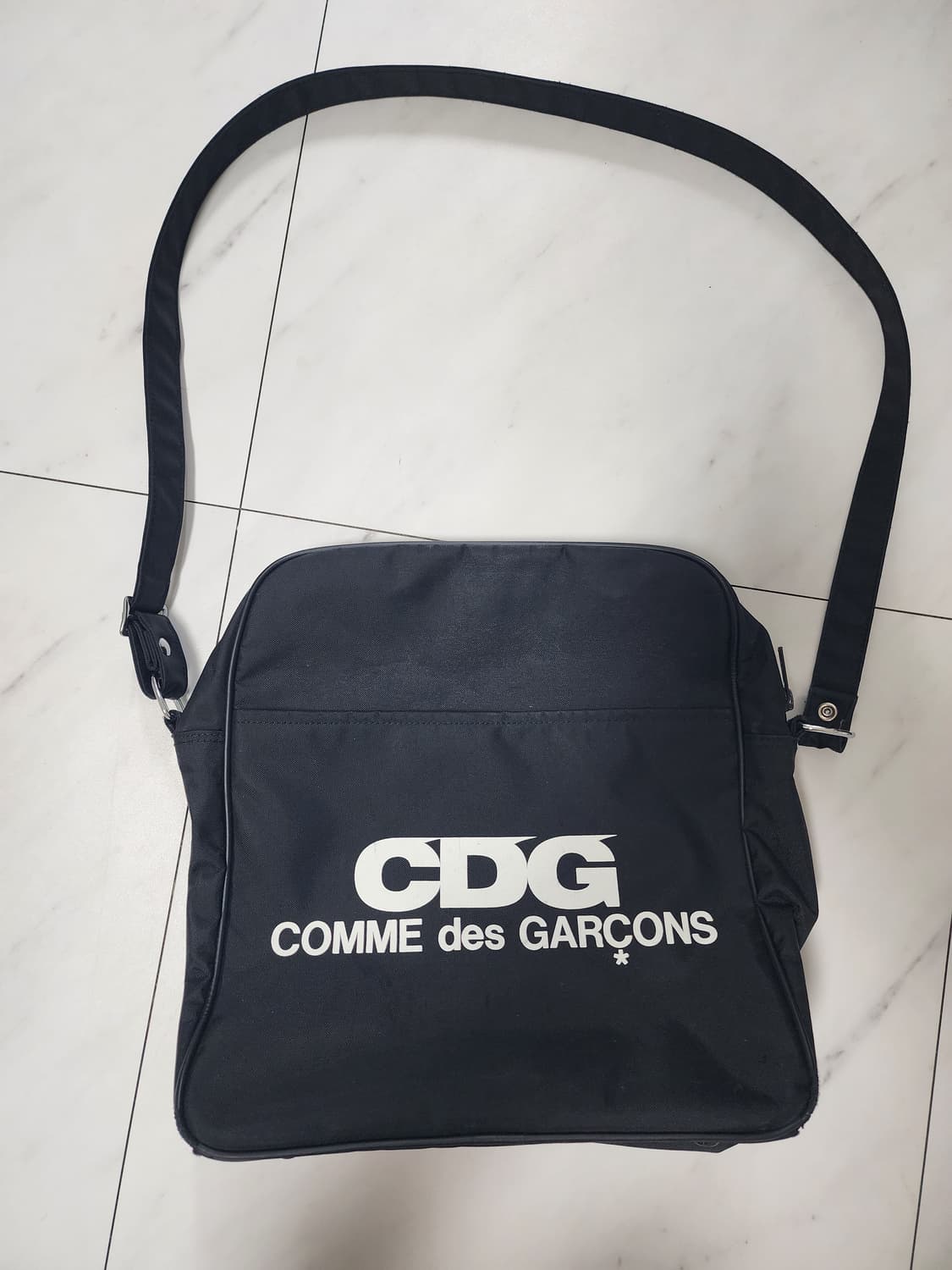 CDG 숄더백 블랙 상품이미지2