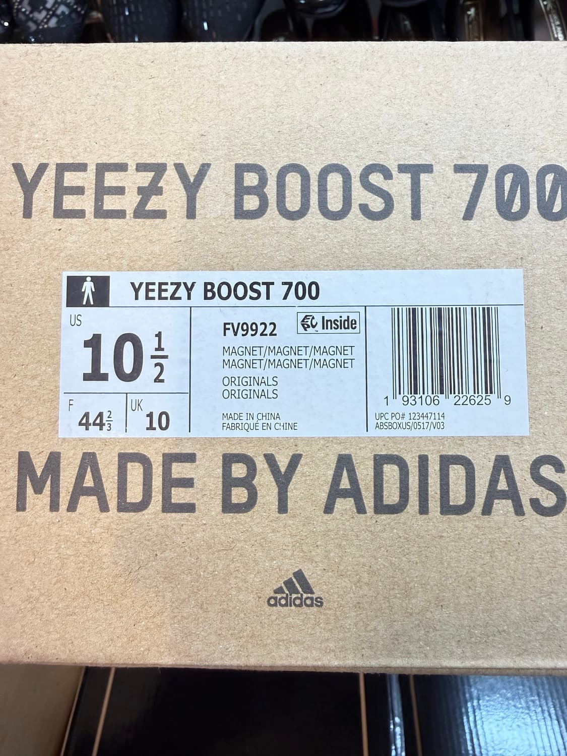 (285) 아디다스 이지부스트 700  마그넷 상품이미지7