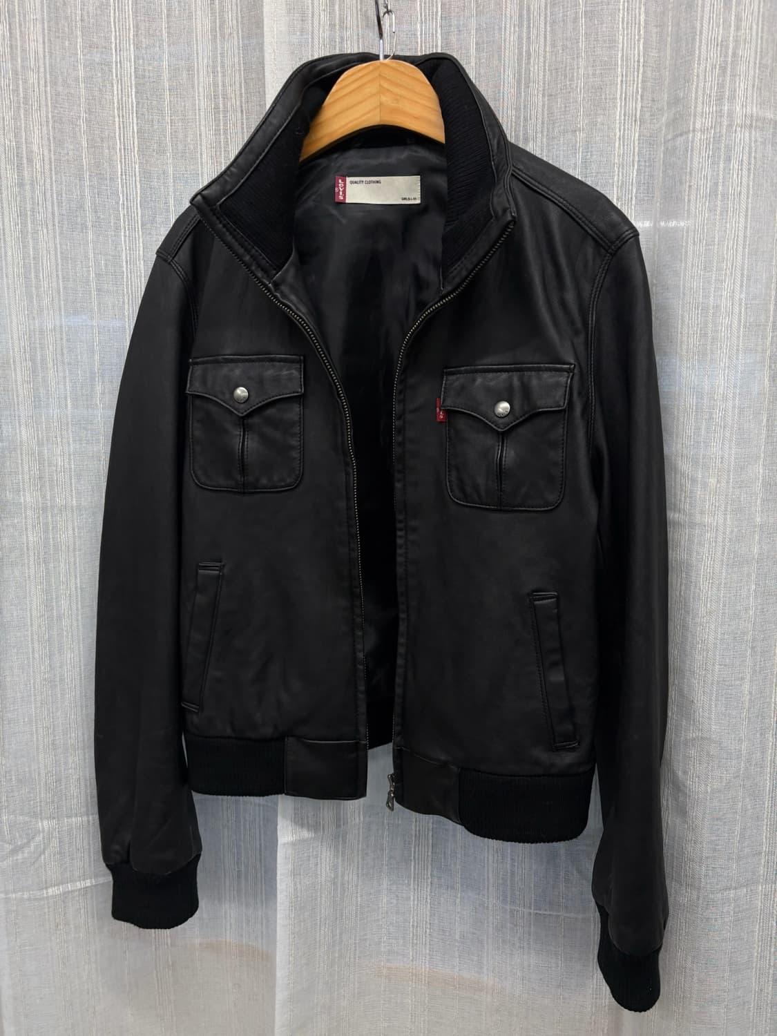 리바이스 블랙 레더 트러커 봄버 가죽 재킷 Levi’s 상품이미지4