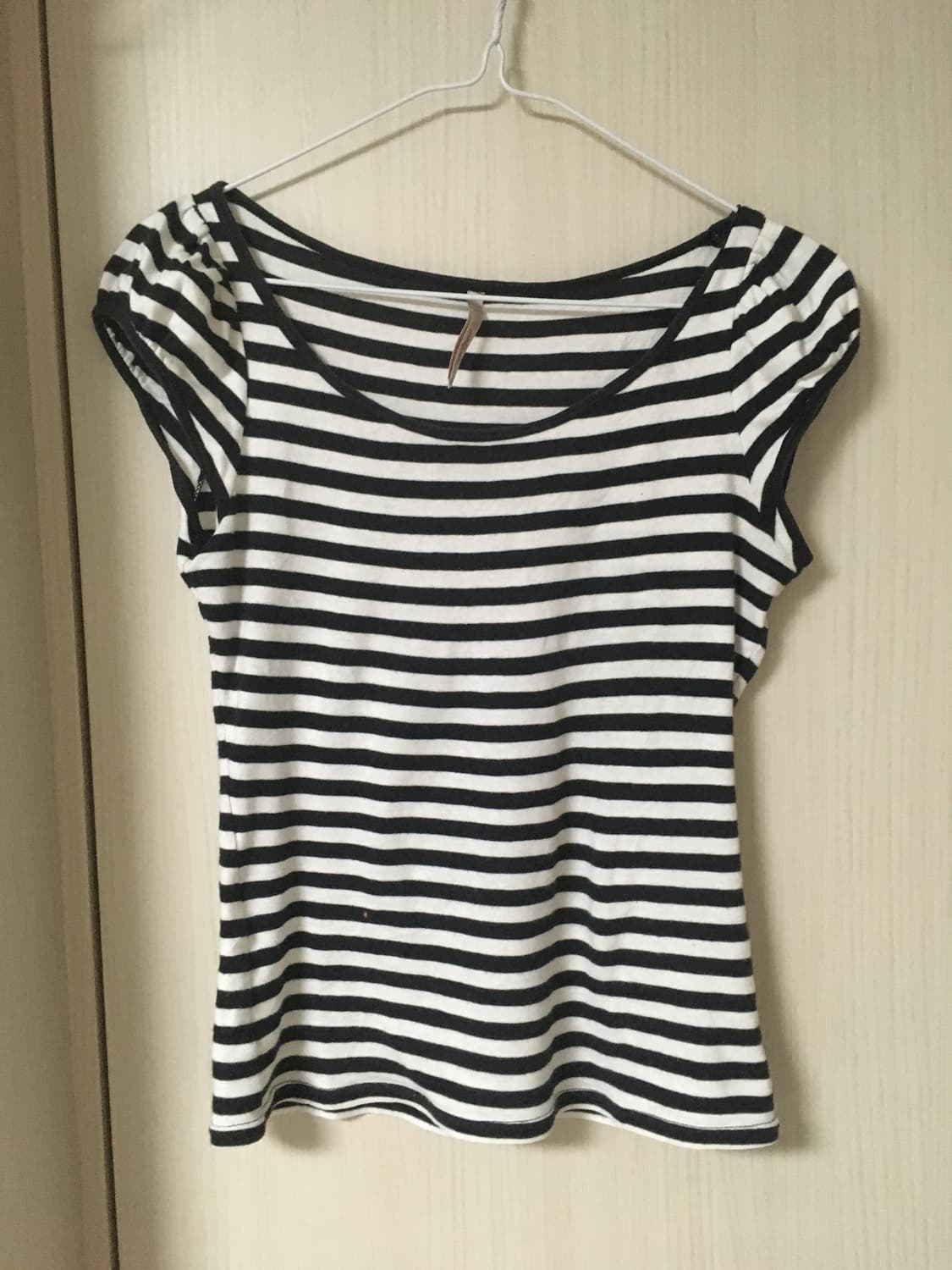 Puff stripe T 상품이미지4