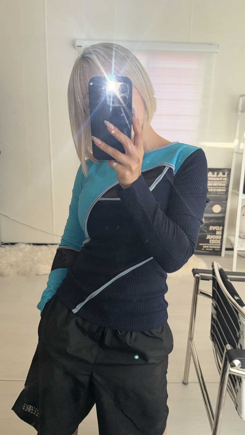 앤더슨벨 매쉬 롱슬리브xs(착샷) 상품이미지1