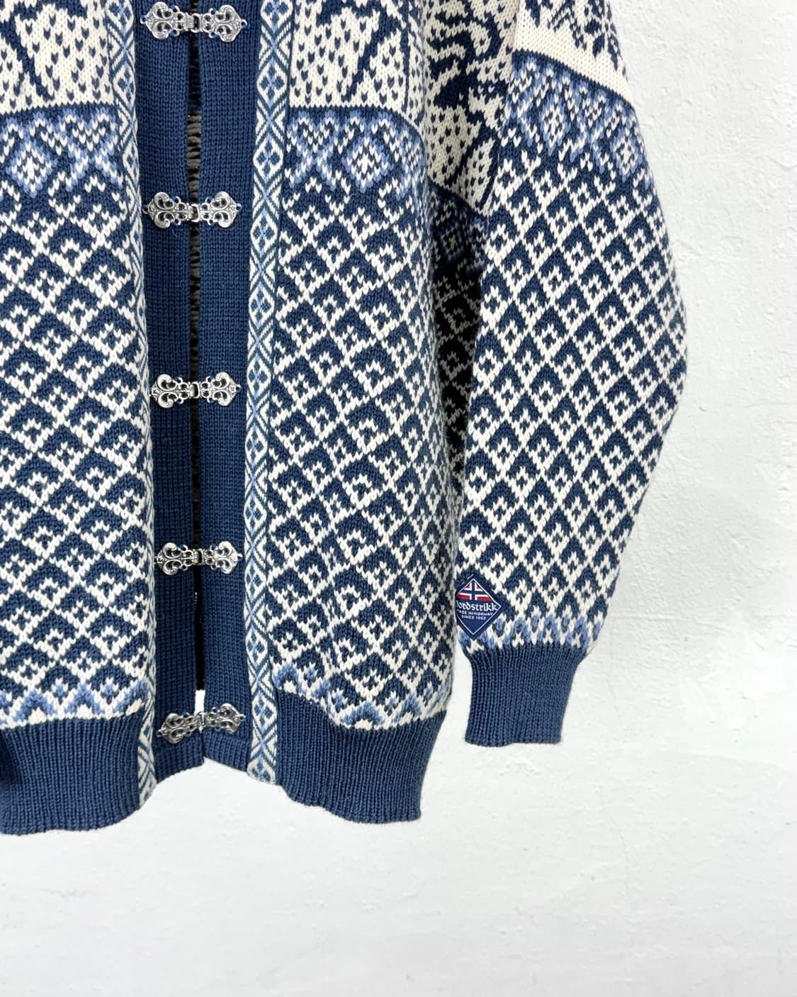 노르웨이 에스닉 앤티크 버진울 클래식 니트 가디건 상품이미지5