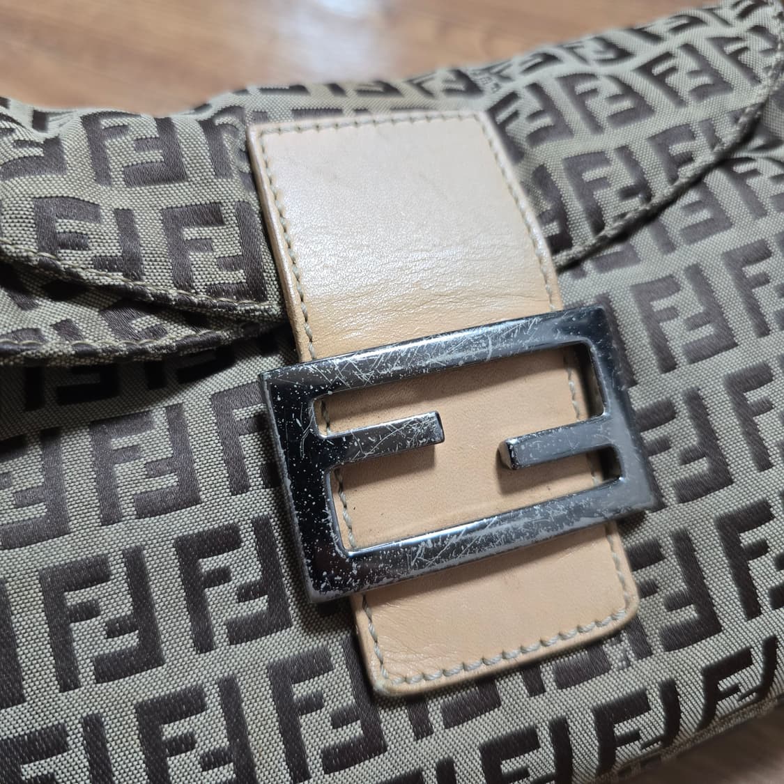 펜디 가방 바게트백 숄더백 상품이미지3