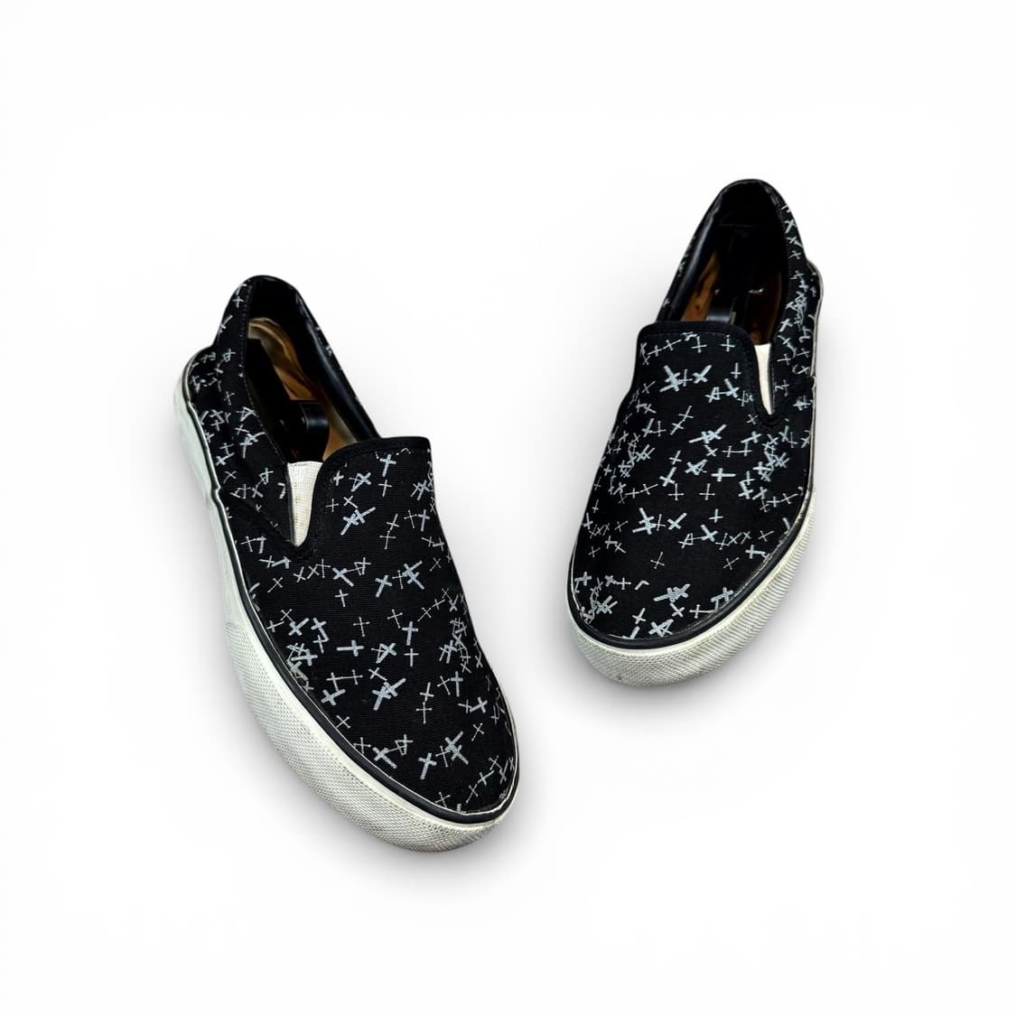 언더커버 02 십자가 슬립온 신발 상품이미지1