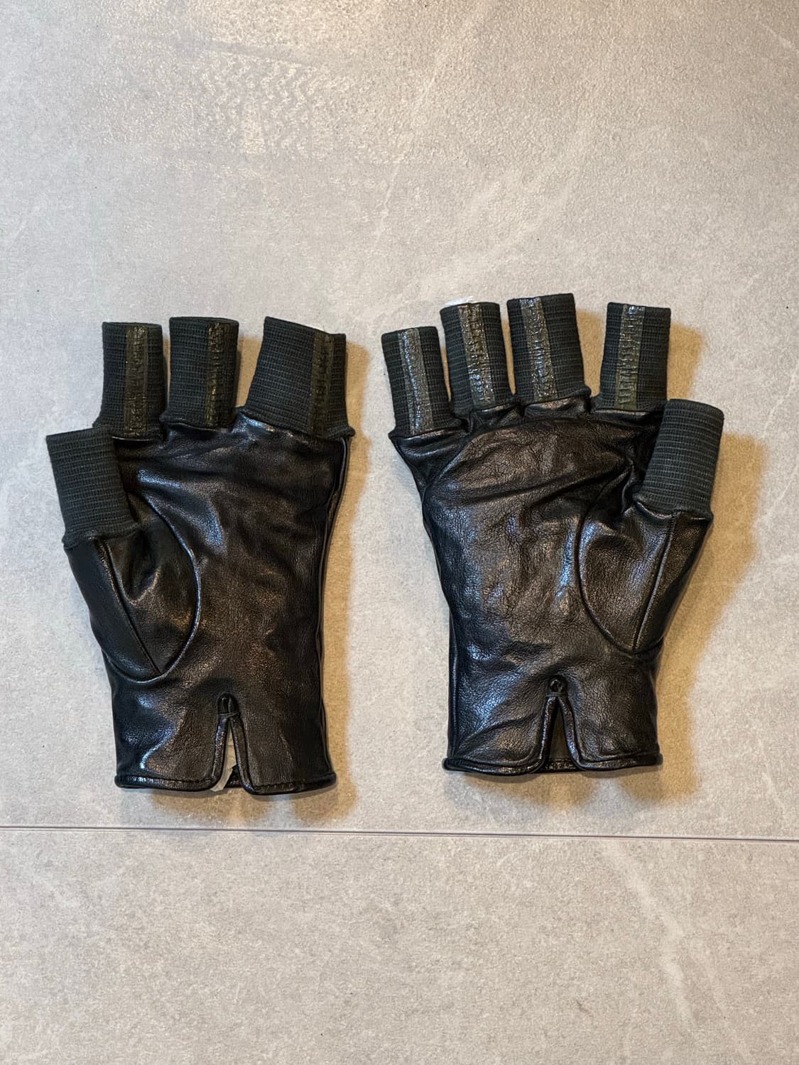 캐롤 크리스찬 포엘 글러브 상품이미지2