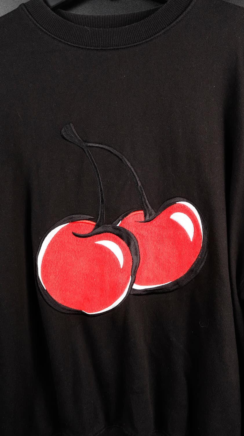 키르시 블랙 후드티 상품이미지5