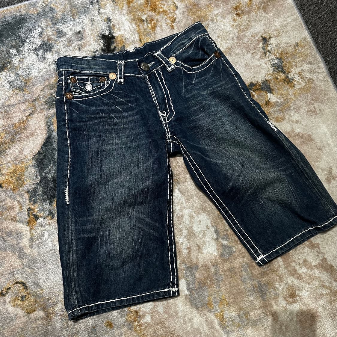 트루릴리전 빌리 슈퍼 티 데님 반바지 상품이미지2