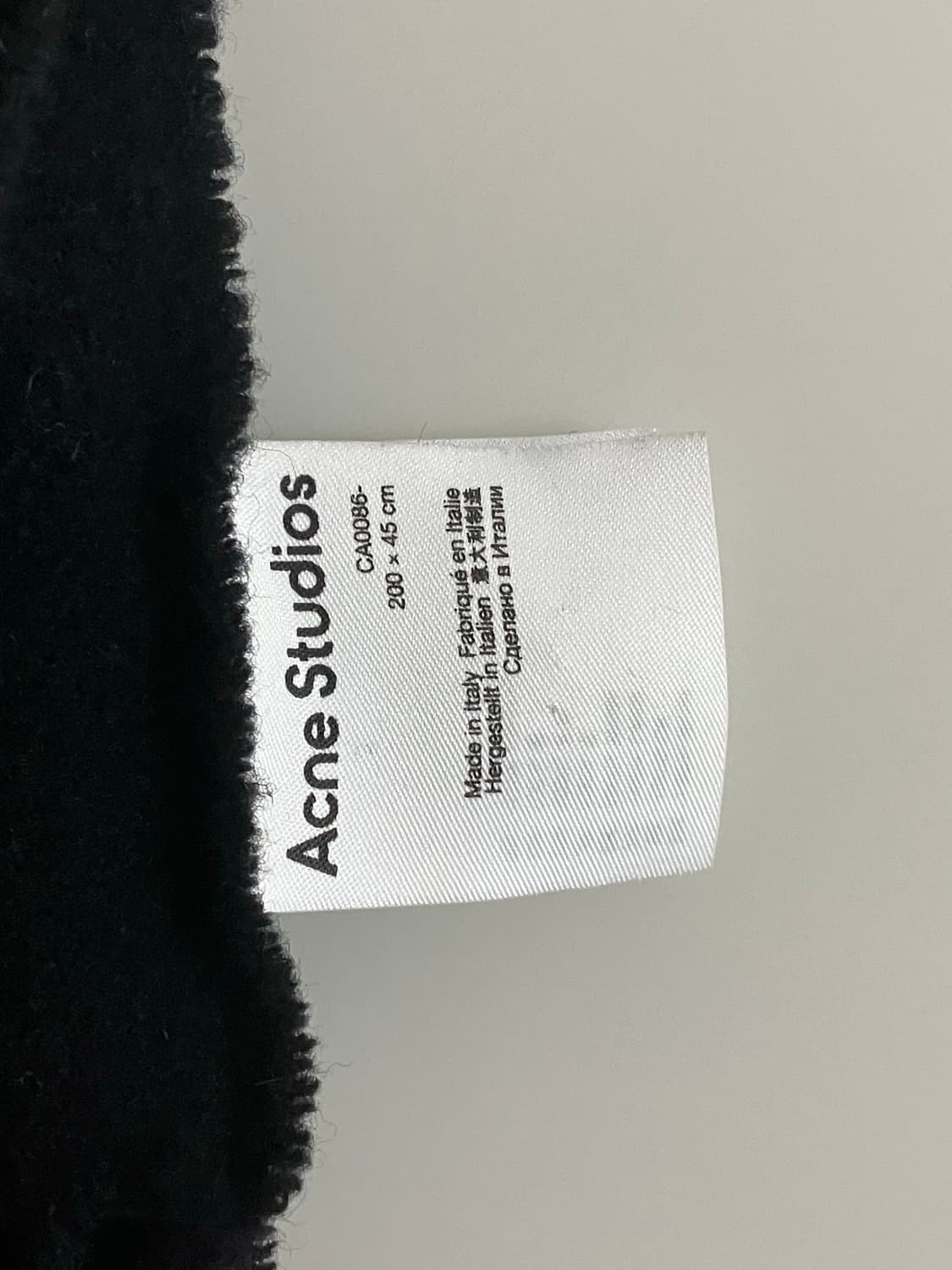 아크네 머플러 블랙  상품이미지3