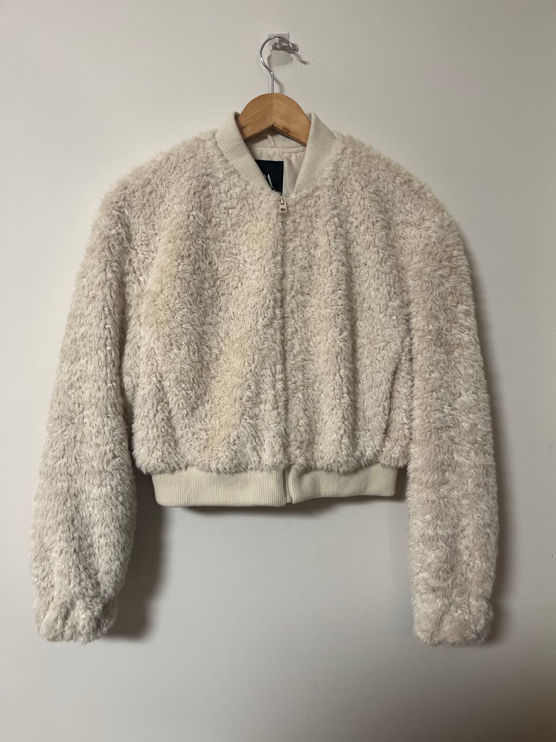 zara 페이크 퍼 크롭 봄버 재킷 상품이미지1