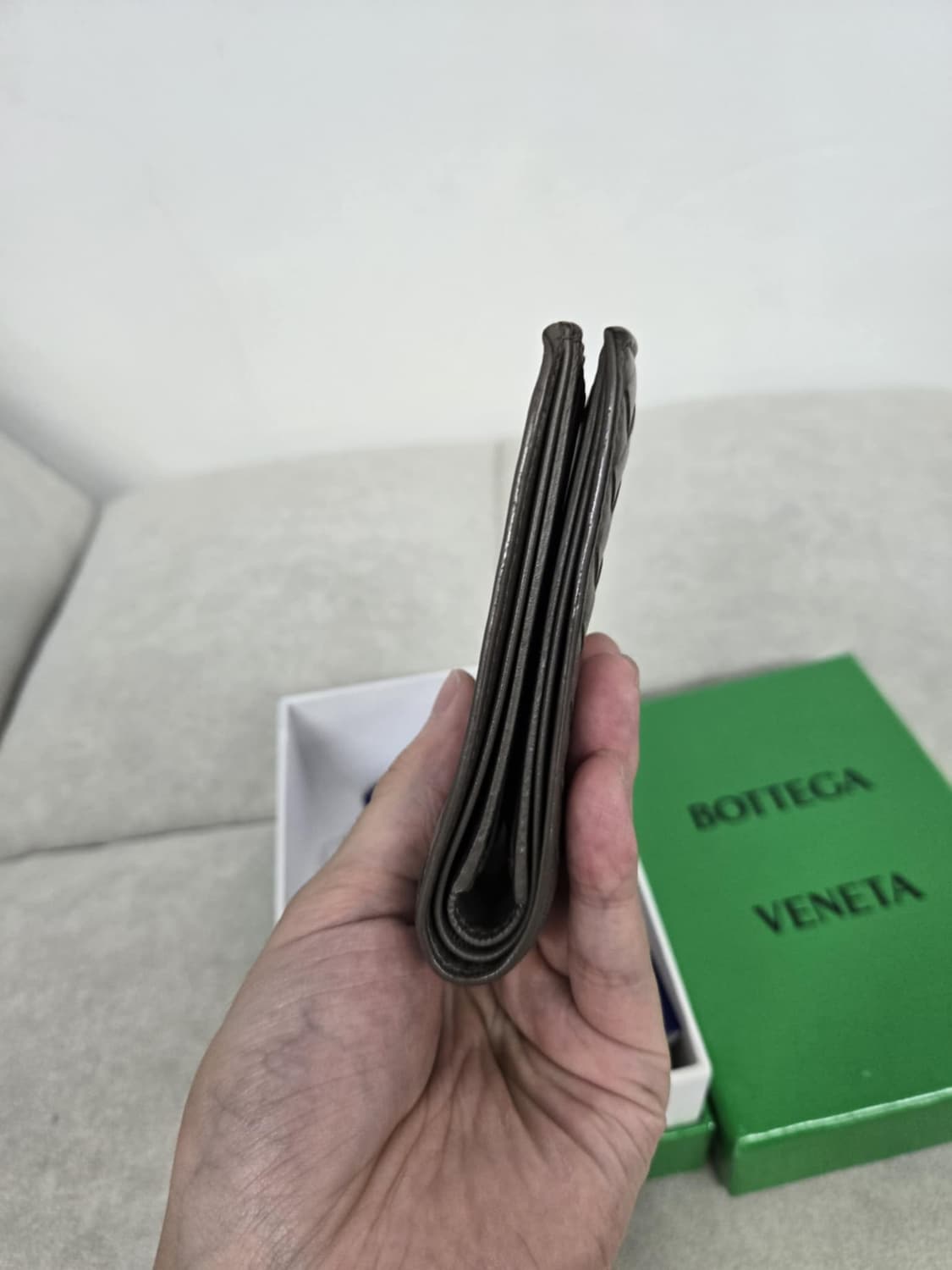 [보증서 상태A급]보테가베네타 반지갑 상품이미지3