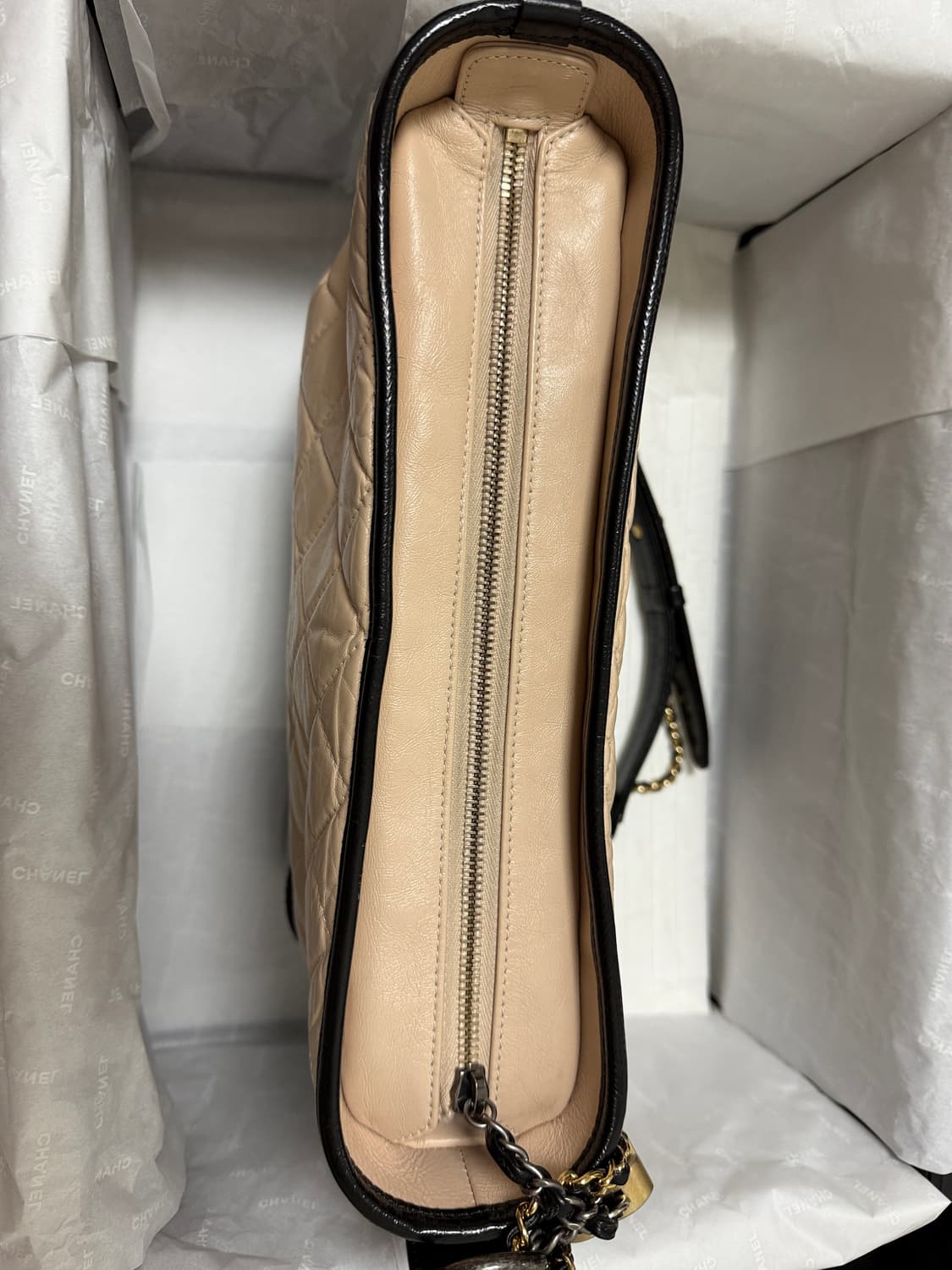 샤넬 가브리엘 호보 미듐 상품이미지4