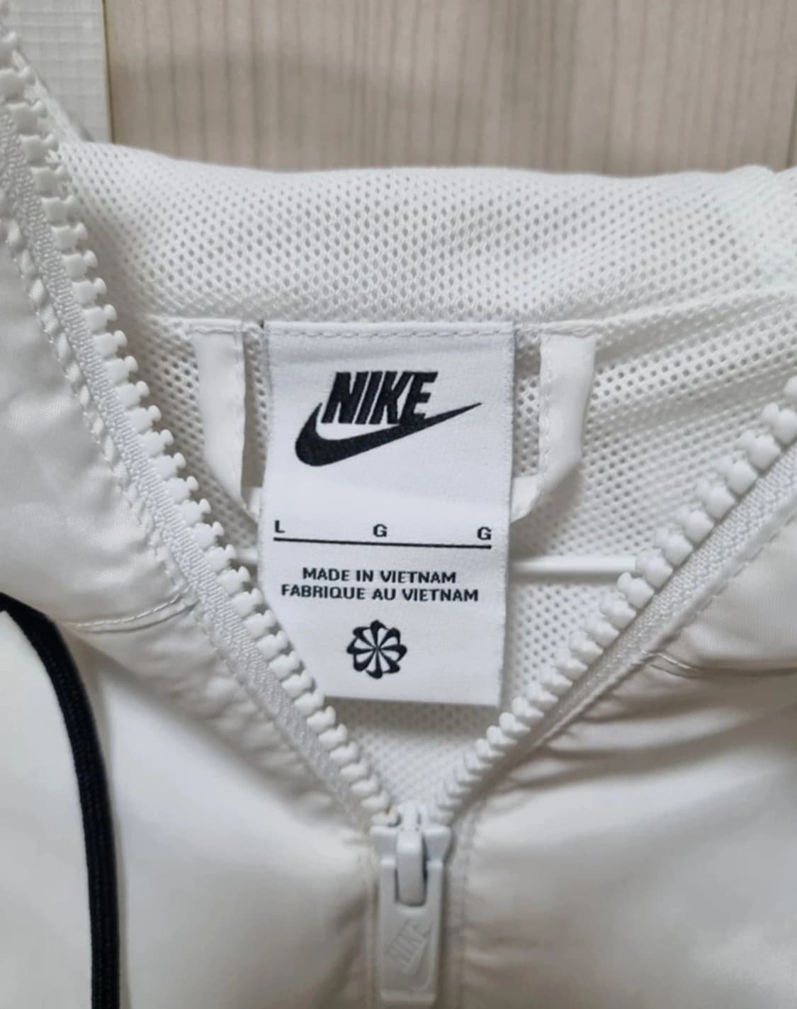 나이키 바람막이 상품이미지3