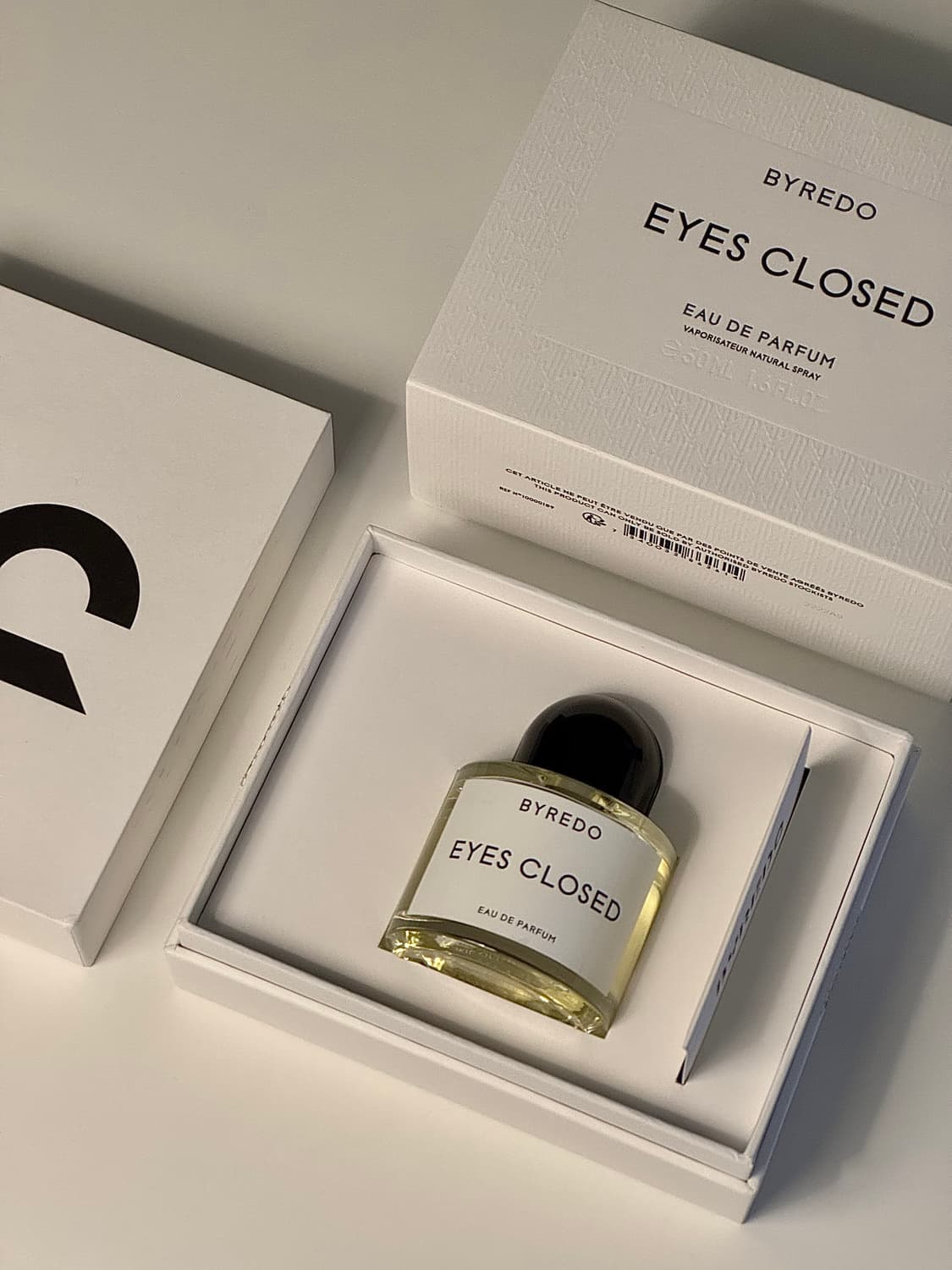 바이레도 아이즈 클로즈드 오 드 퍼퓸 50ml 상품이미지1