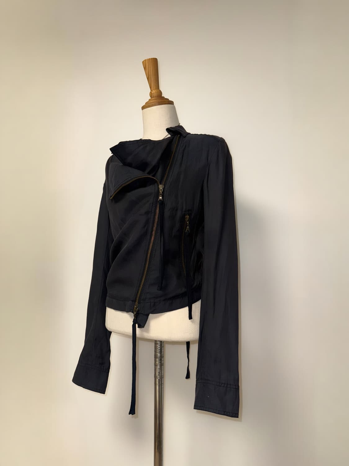 와투케 언발 네이비 자켓 상품이미지3