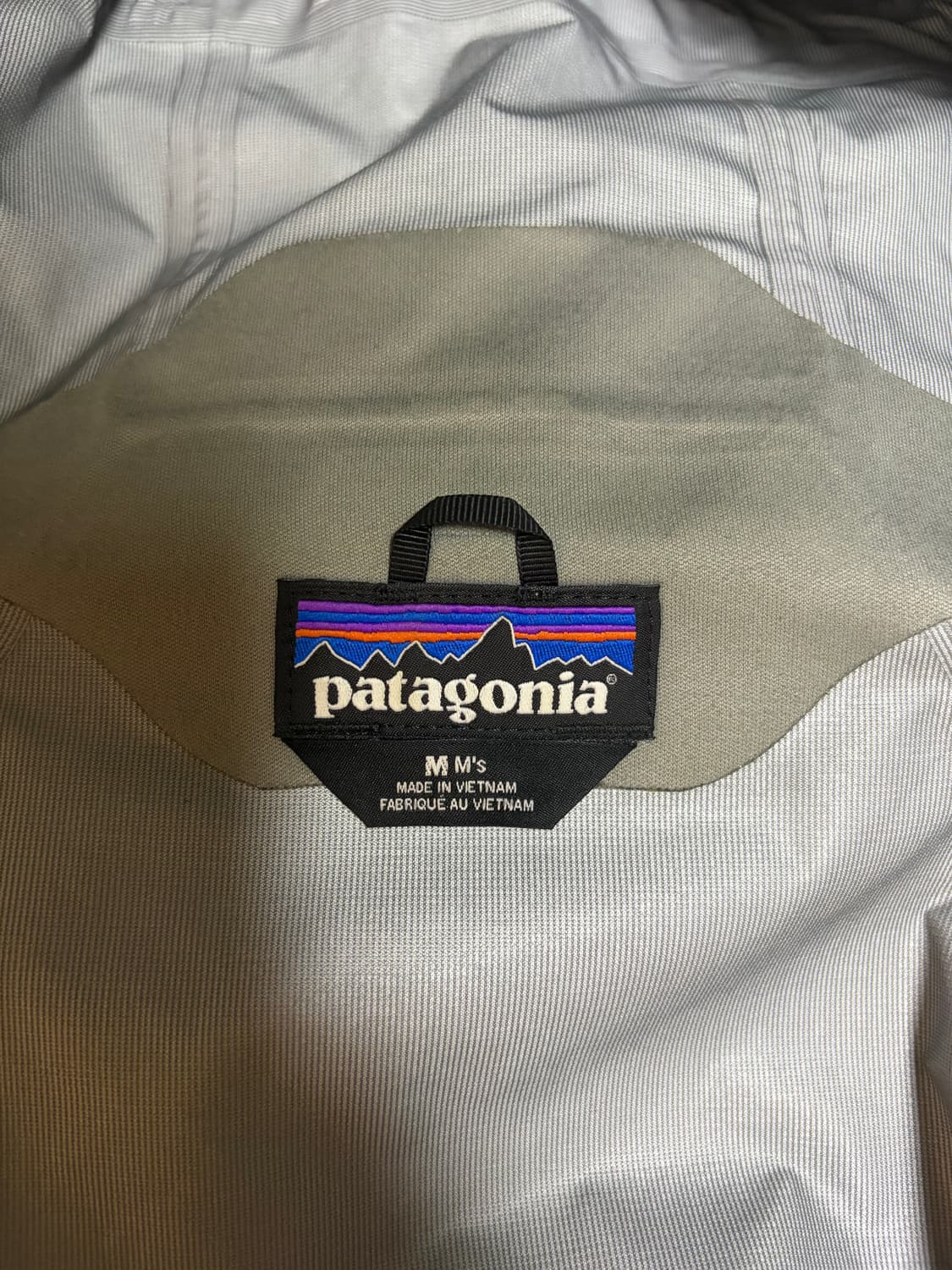 [M] 파타고니아 토렌쉘 3L 블랙 상품이미지2