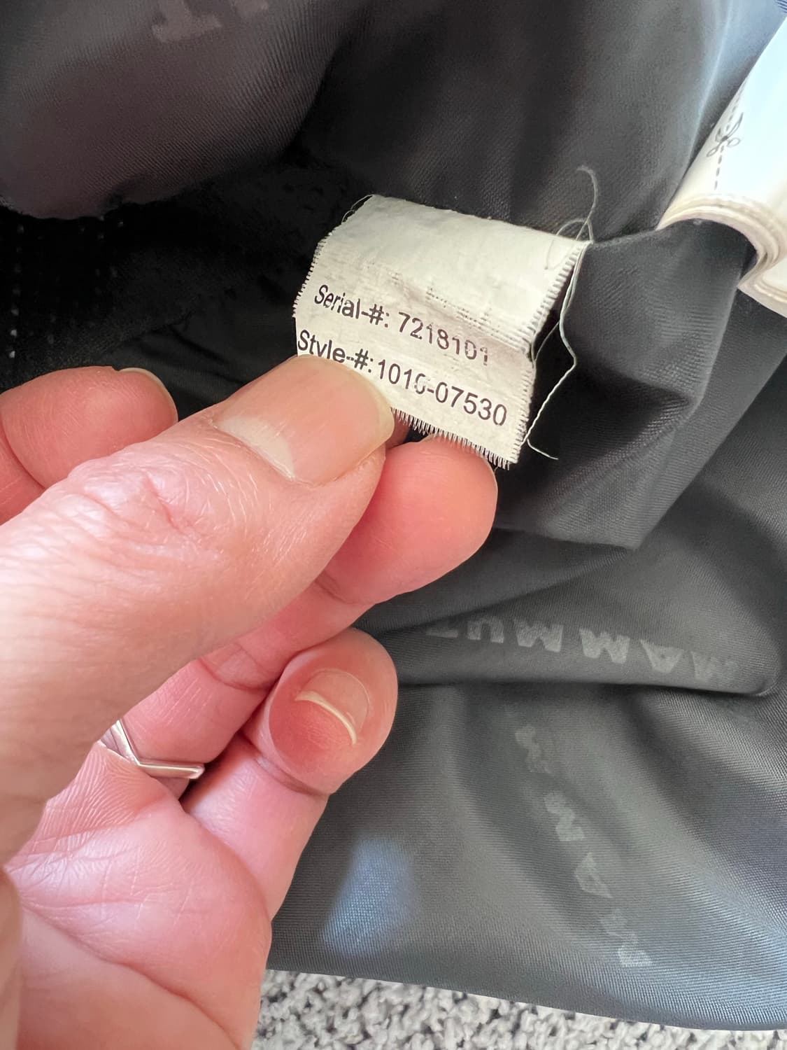 마무트 마운틴 파카 상품이미지8