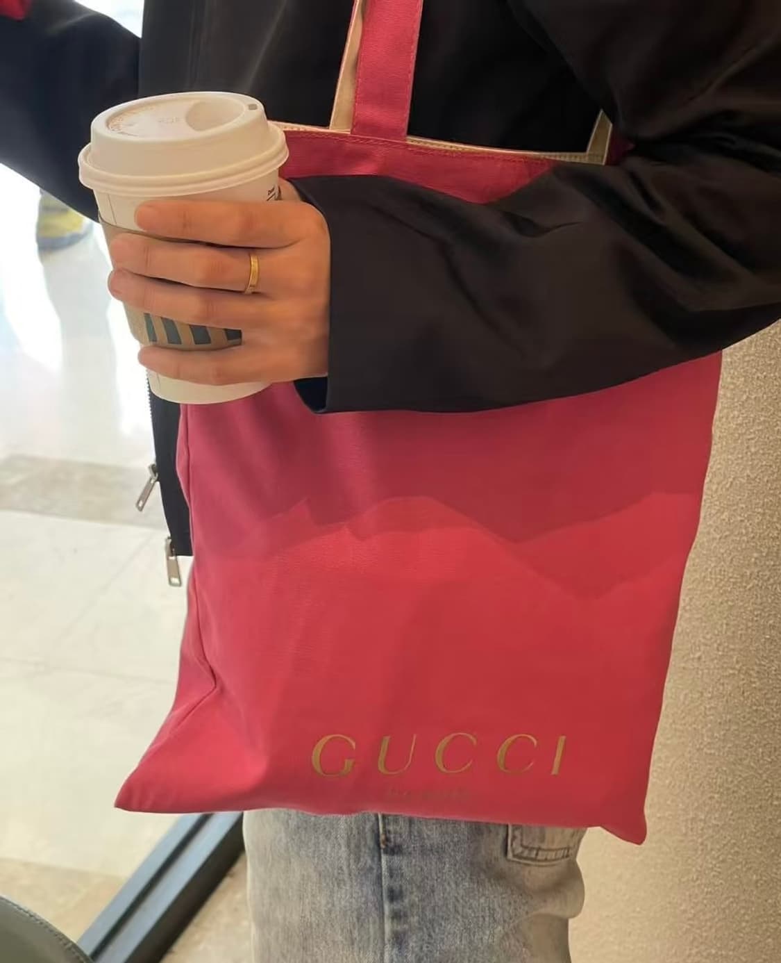 구찌 뷰티 캔버스 양면 에코백  상품이미지4