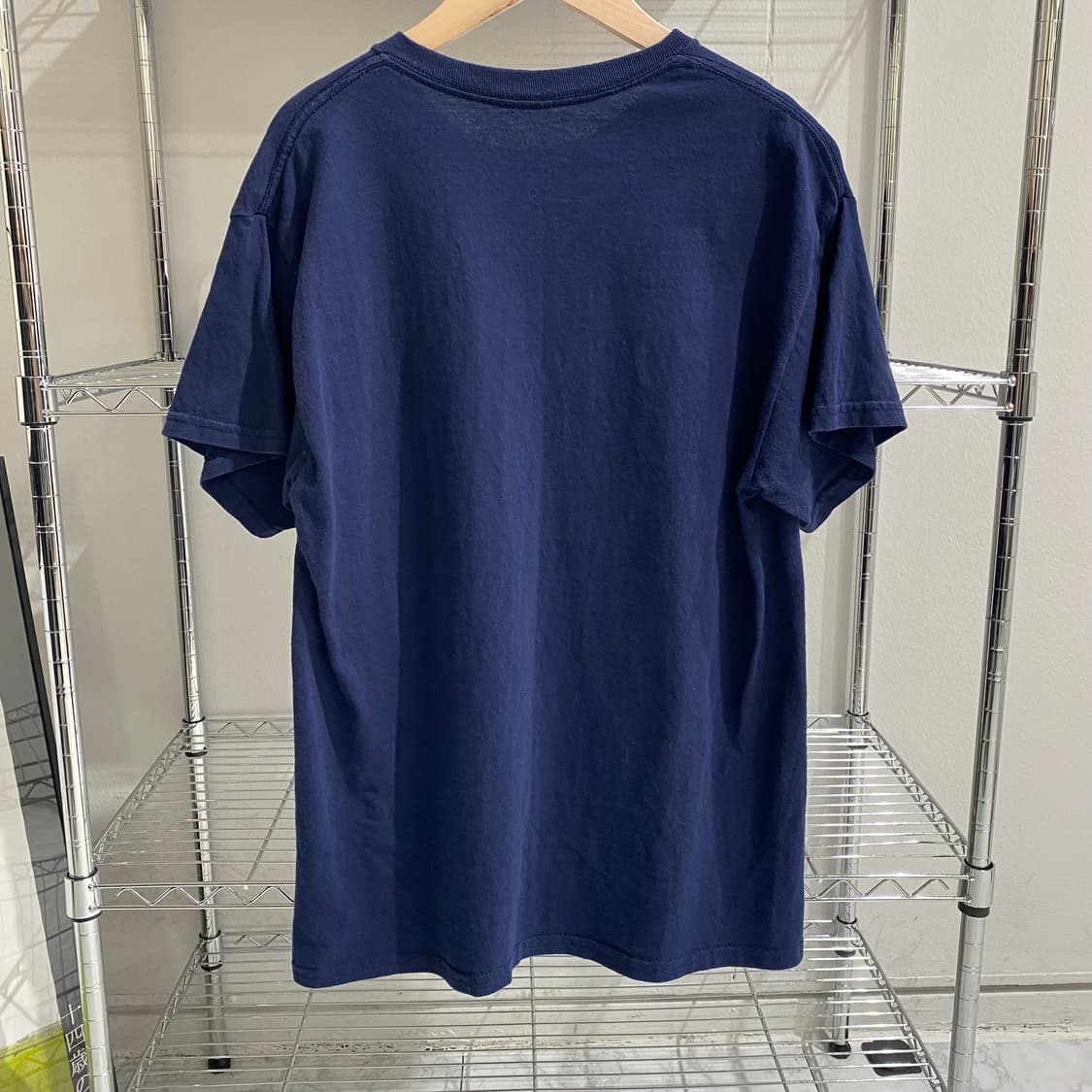 나만이없는거리 오피셜 애니메이션 티셔츠 상품이미지2