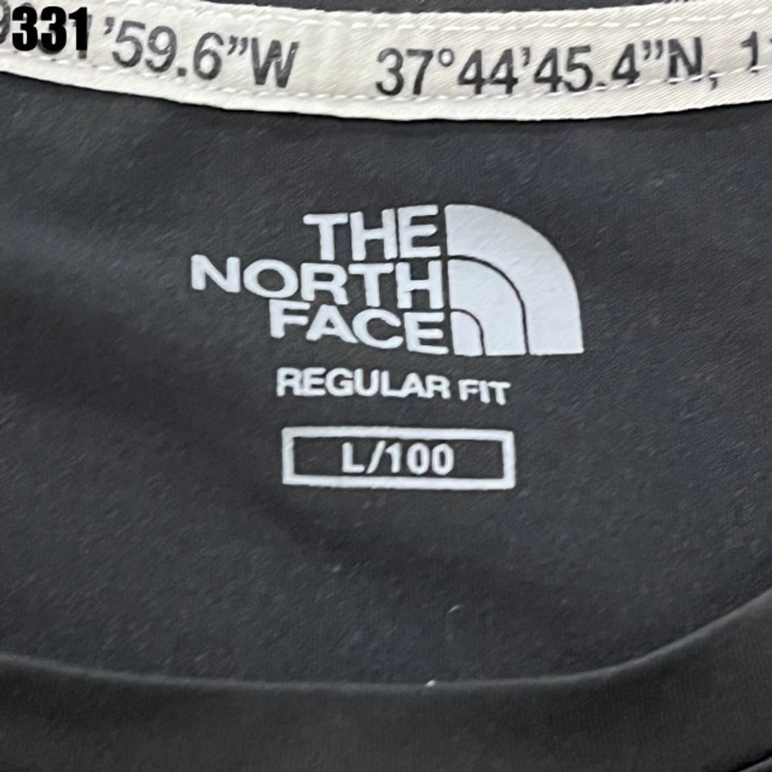 노스페이스 블랙 반팔티  상품이미지2