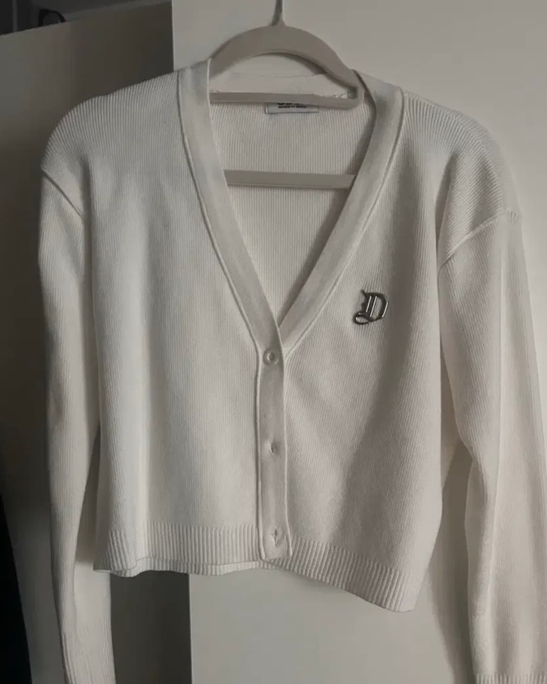 오도어 본가디건 화이트 1회잠깐시착 상품이미지2