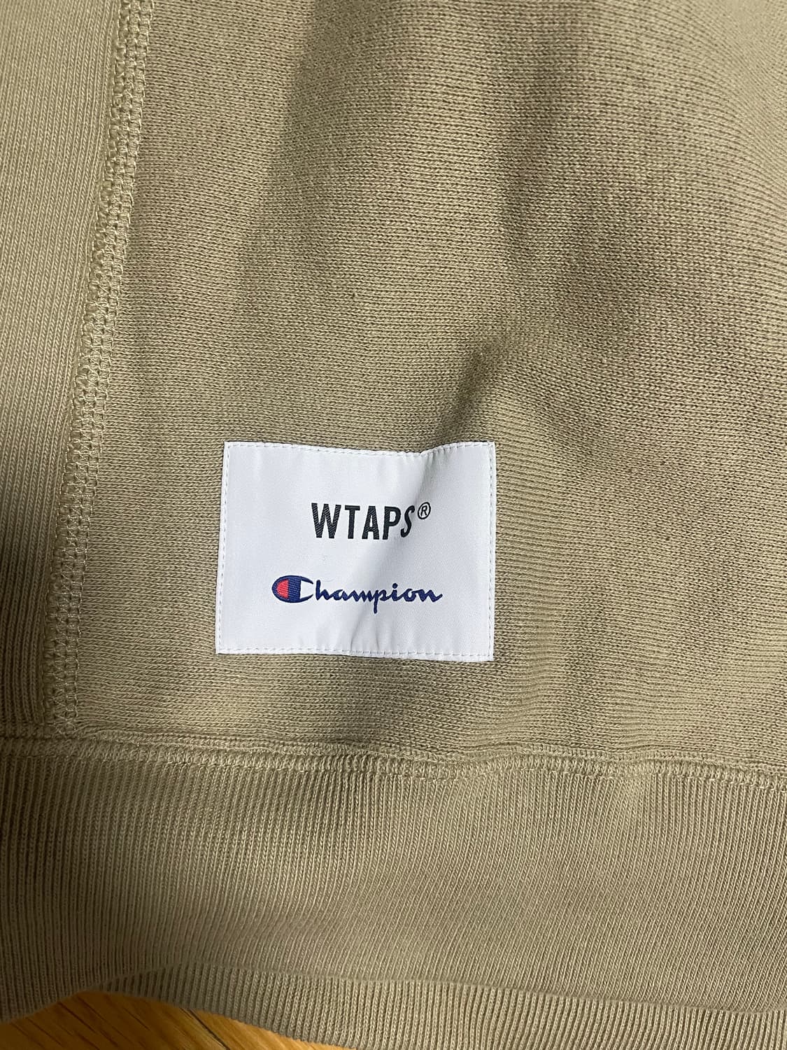 더블탭스 챔피온 리버스위브 맨투맨 상품이미지2