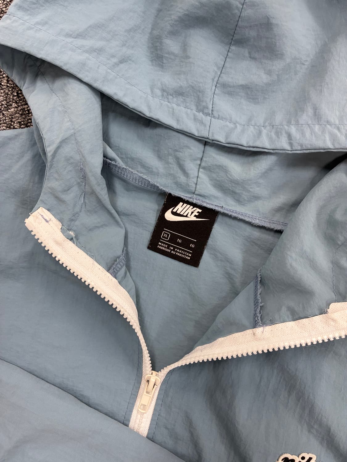 나이키 스카이블루 화이트 바람막이 XL 상품이미지5