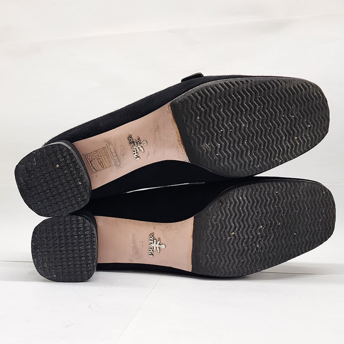 프라다 비즈 스웨이드 구두 블랙 39 상품이미지8