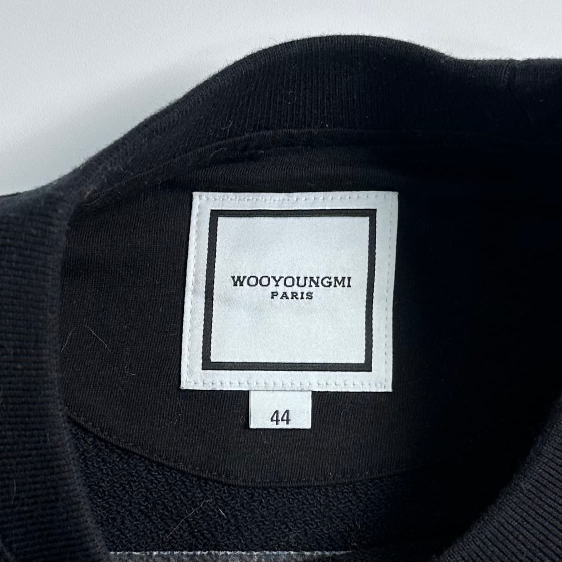 우영미 볼케이노 블랙 맨투맨   상품이미지8