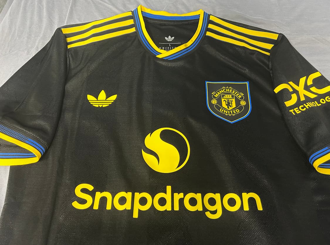 25/26 맨유 써드 어센틱 유니폼  상품이미지6