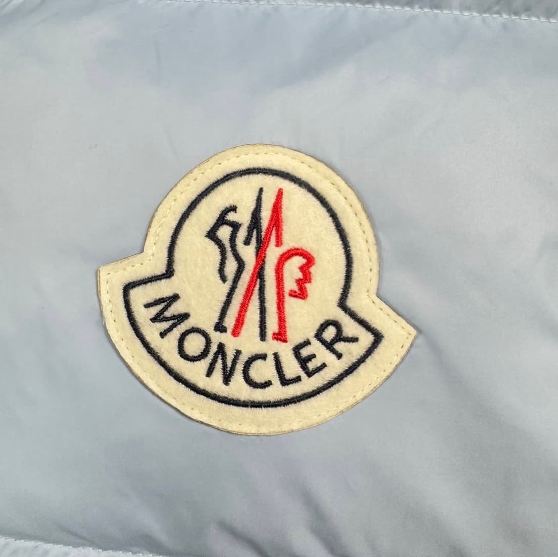 몽클레르 사탈라 쇼트 다운 자켓 블루 상품이미지4