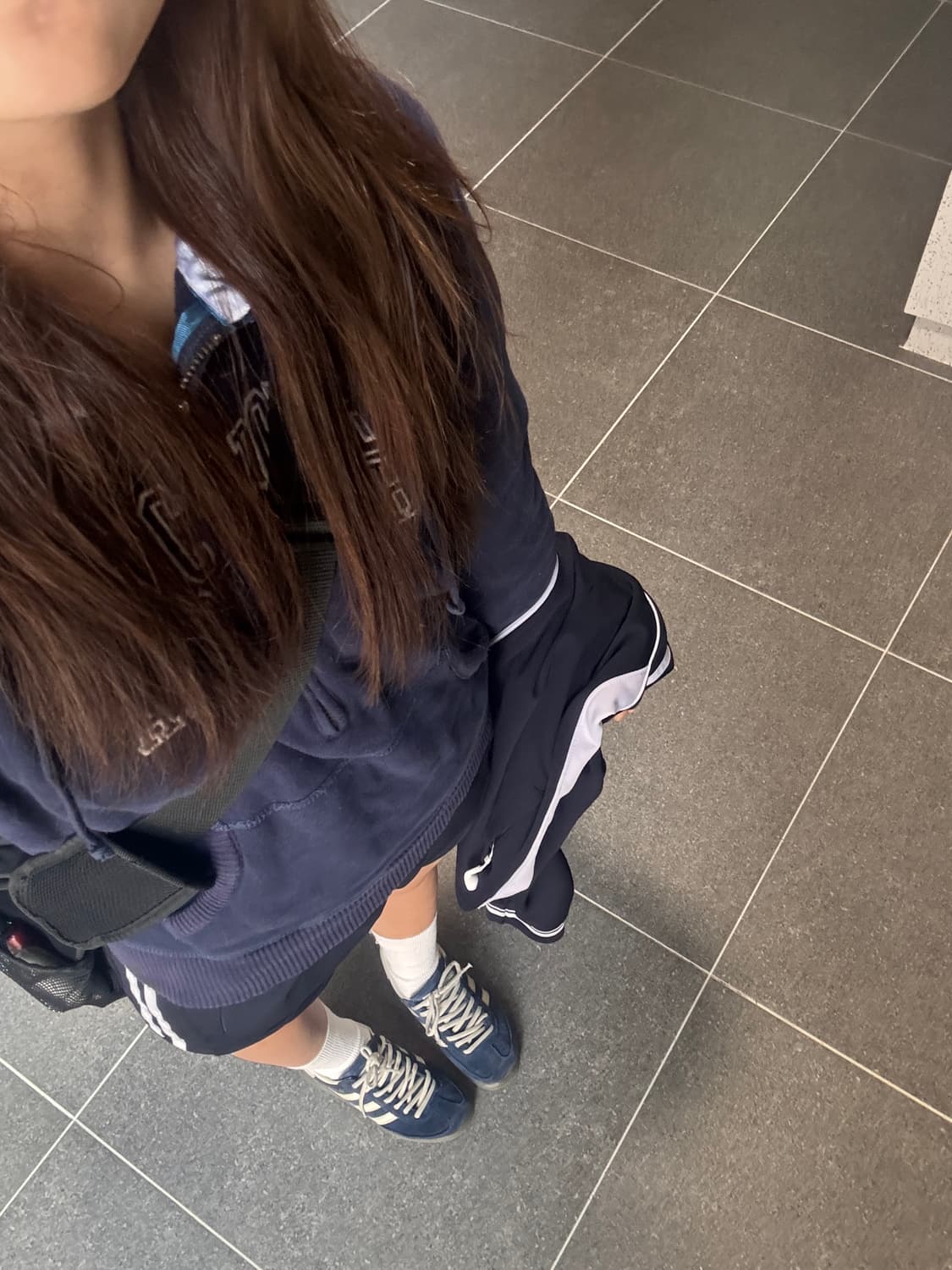 아베크롬비 네이비 후드 반집업 상품이미지2