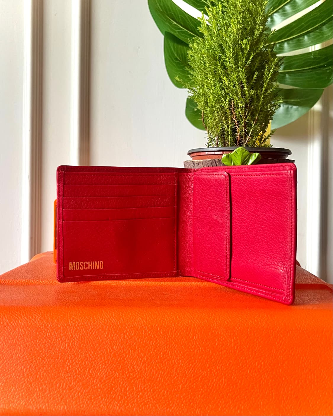1990s MOSCHINO Red Grain Leather Wallet 상품이미지5