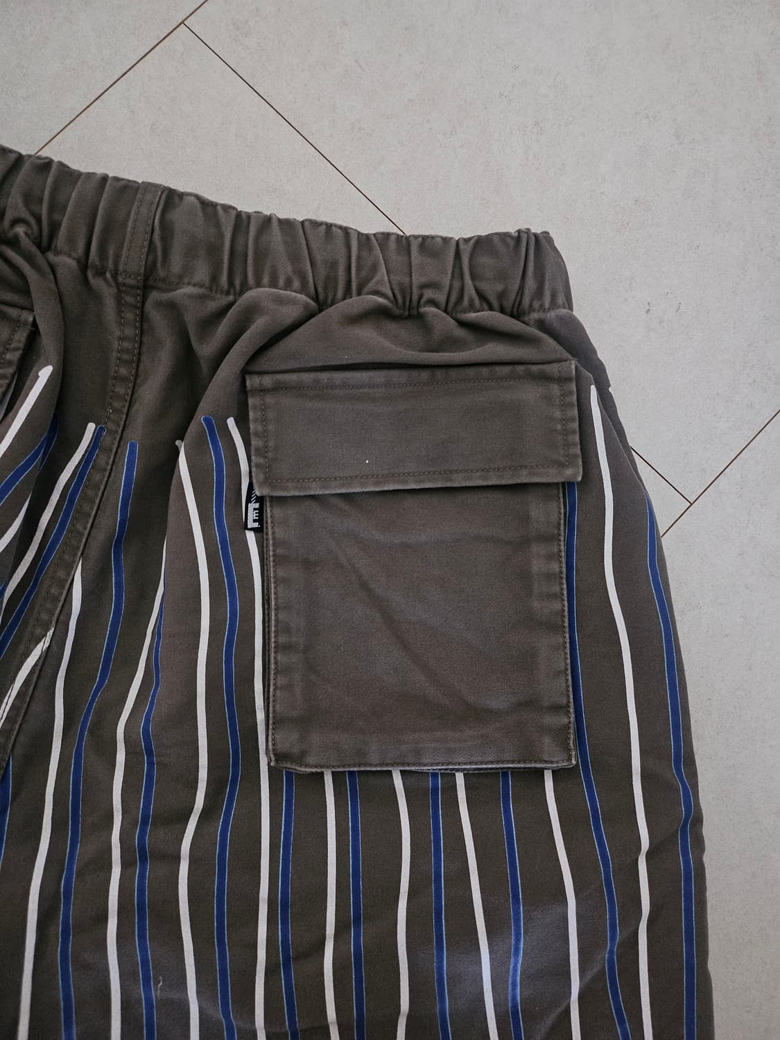 카브엠트 Cav Empt 하프 쇼츠
 상품이미지5
