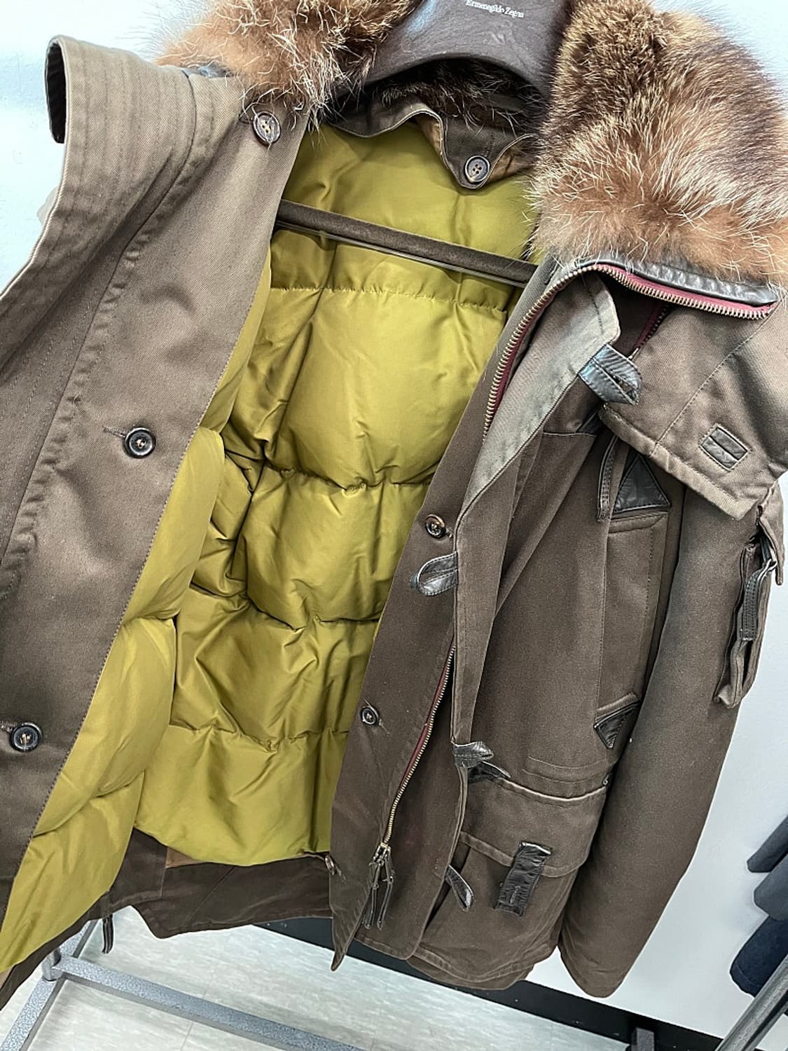 105) 디스퀘어드 컬렉션 야상 헤비다운  상품이미지4