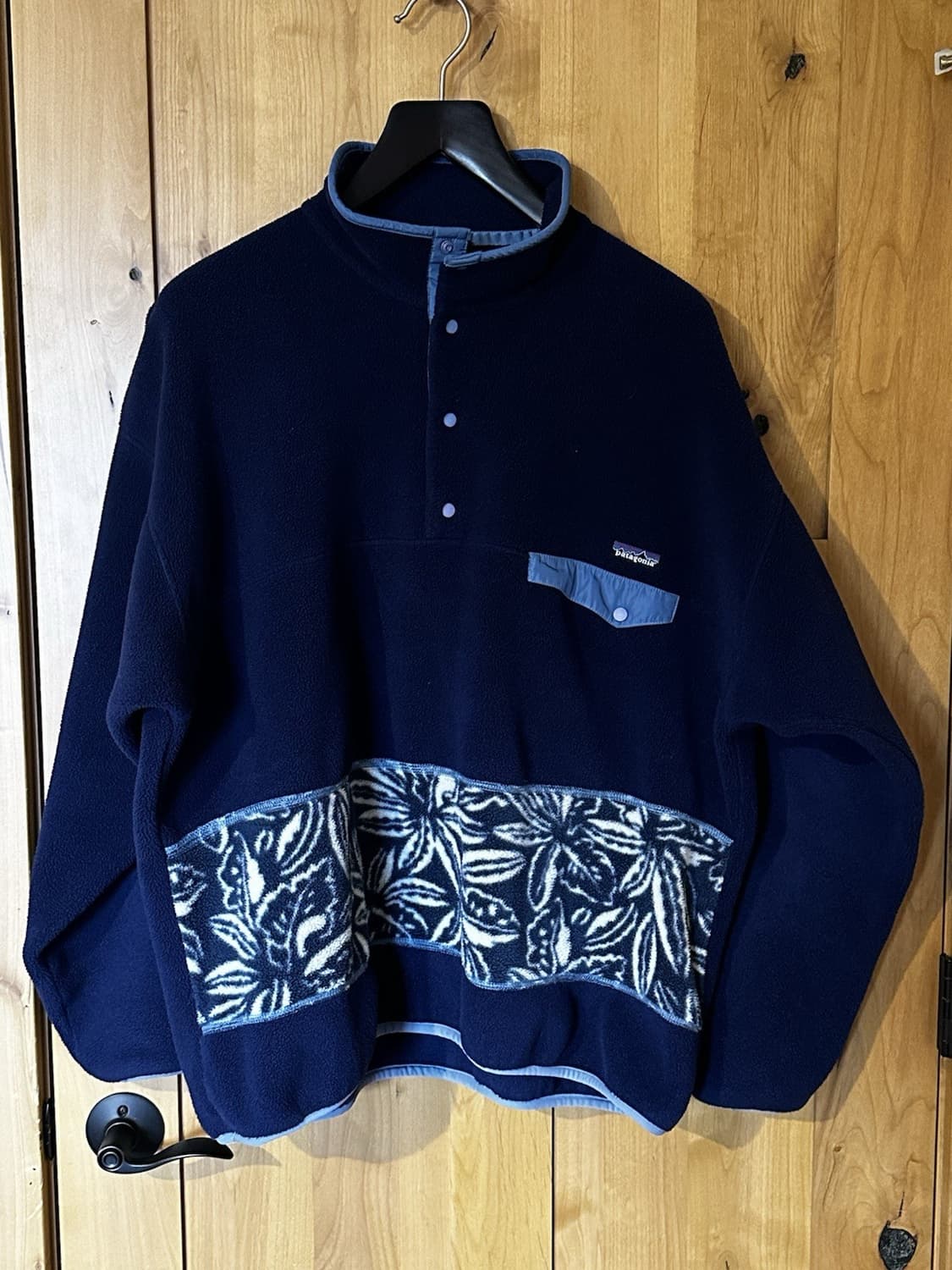 00s 파타고니아 신칠라 스냅-T 네이비/화이트 패턴 콜롬비아 상품이미지1