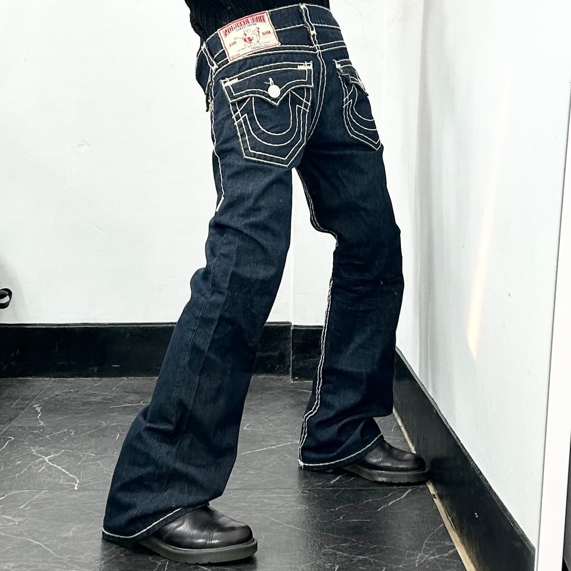 트루릴리전 월드투어 부츠컷 데님 팬츠 상품이미지1