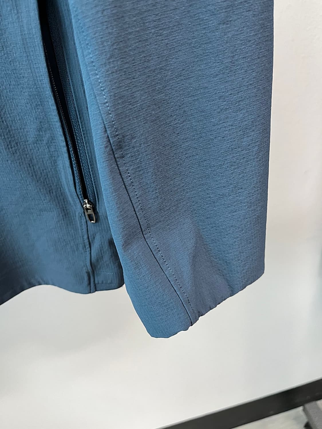 110) 룰루레몬 신형 윈드브레이커  상품이미지4