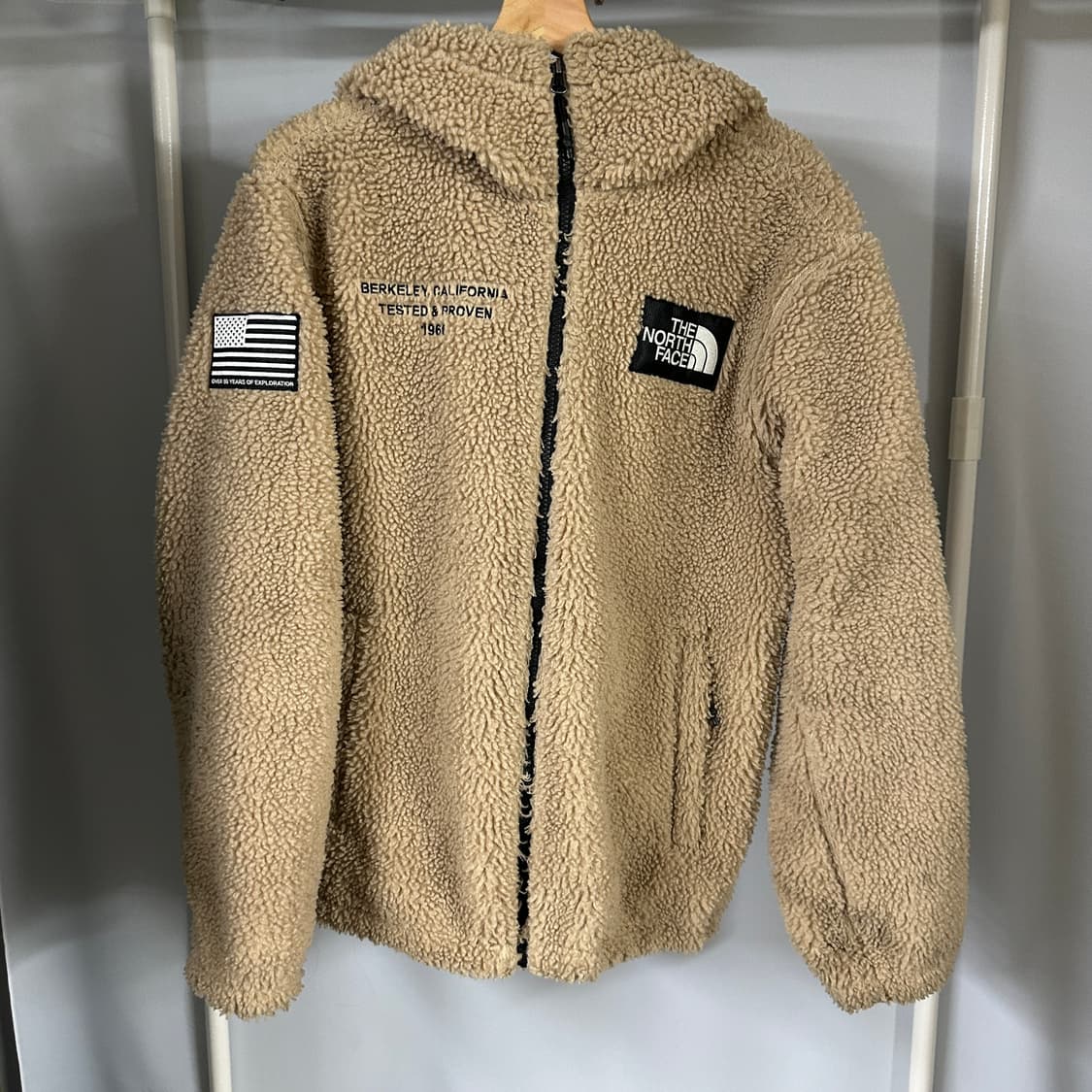 노스페이스 뽀글이 플리스 집업 후드 상품이미지1