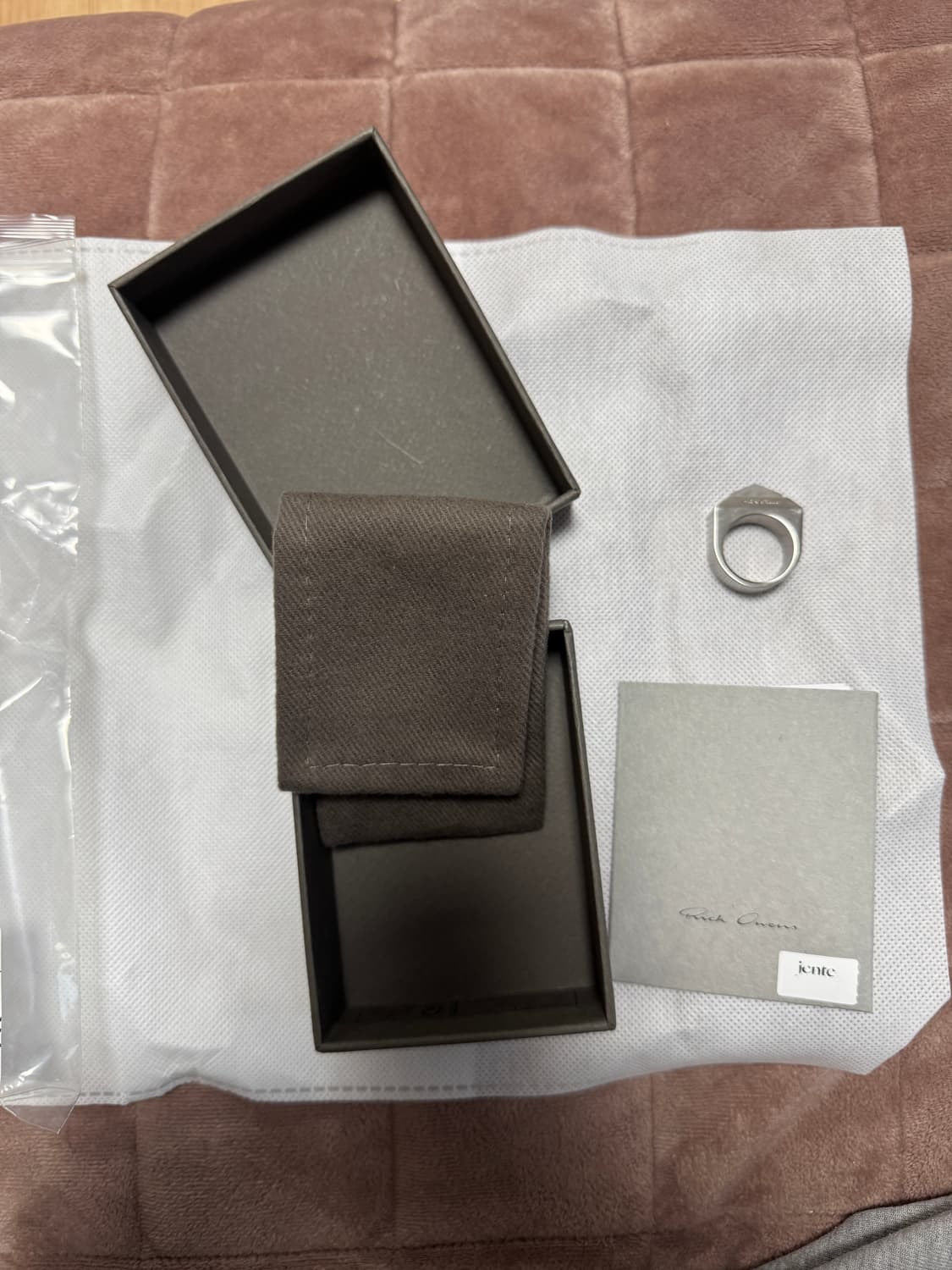 릭오웬스 피라미드링 60호 상품이미지4