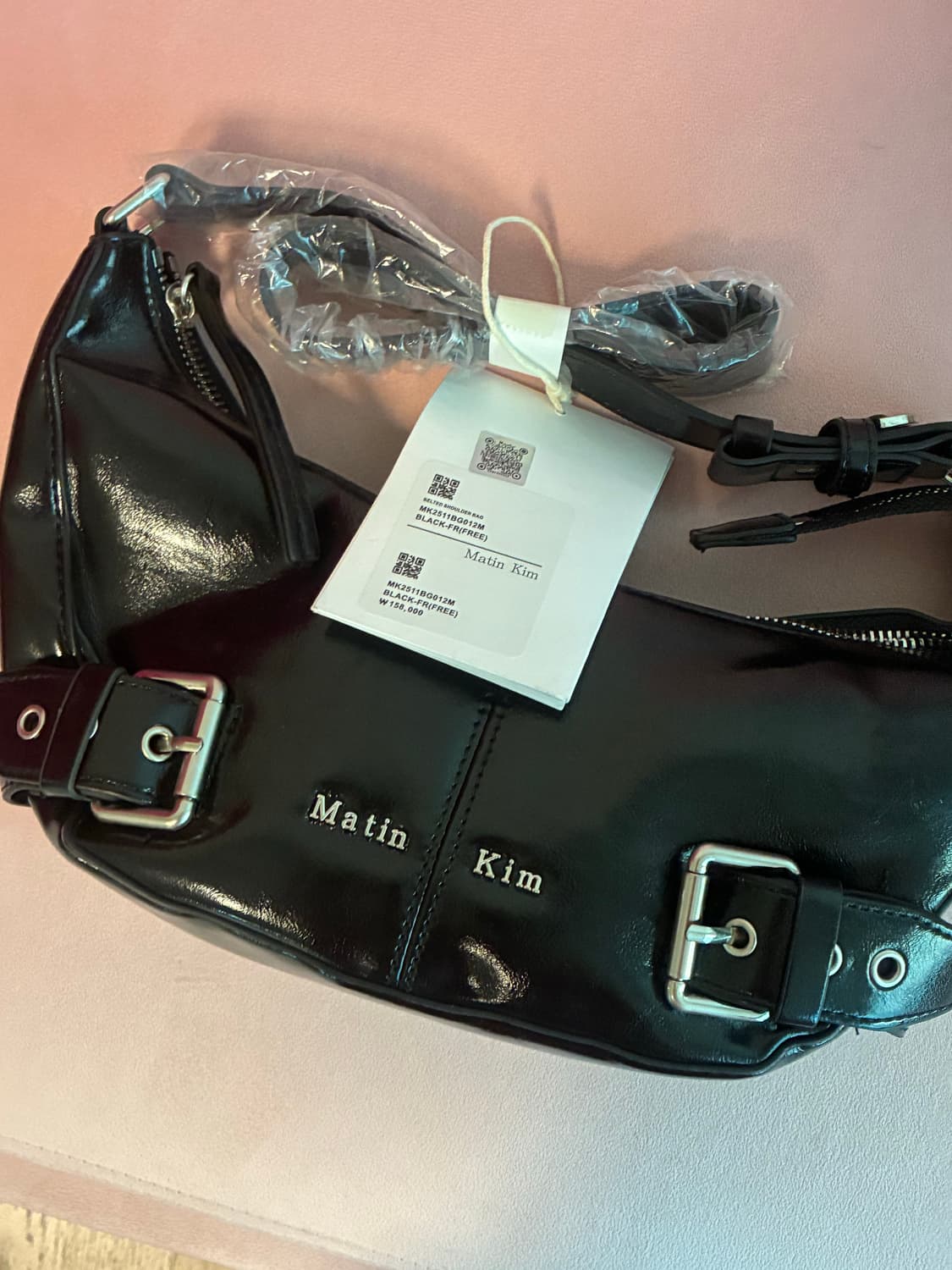 (새상품) 마뗑킴 가방 벨티드 숄더백 블랙 상품이미지3